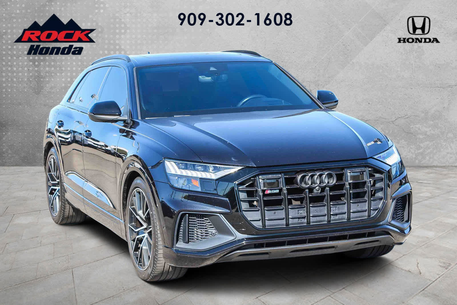 Used 2021 Audi SQ8 Prestige w/ Prestige Package image 3