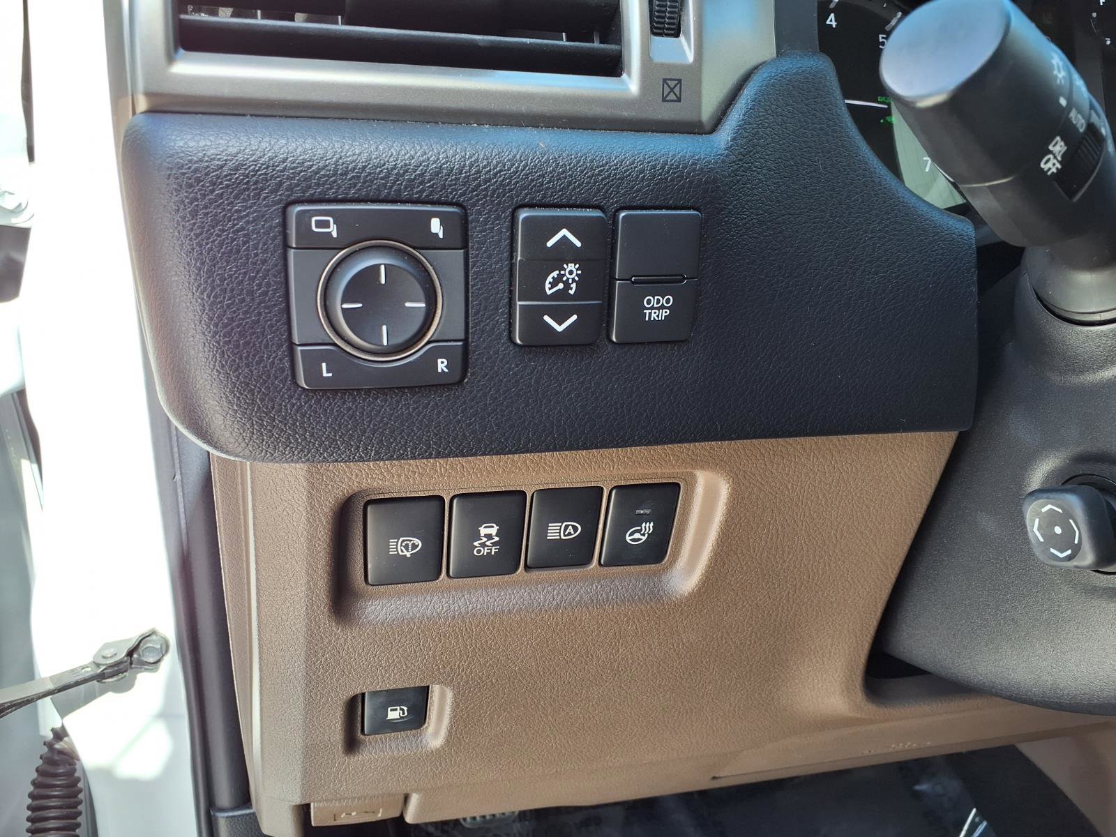 Used 2021 Lexus GX 460 Premium image 22