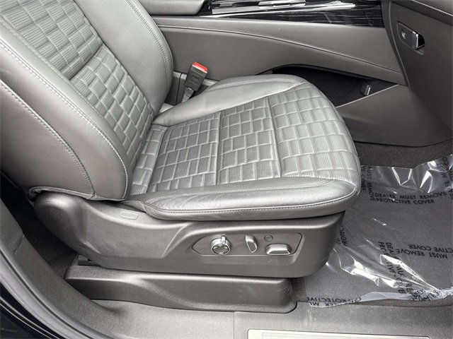 Used 2024 Cadillac Escalade V image 16