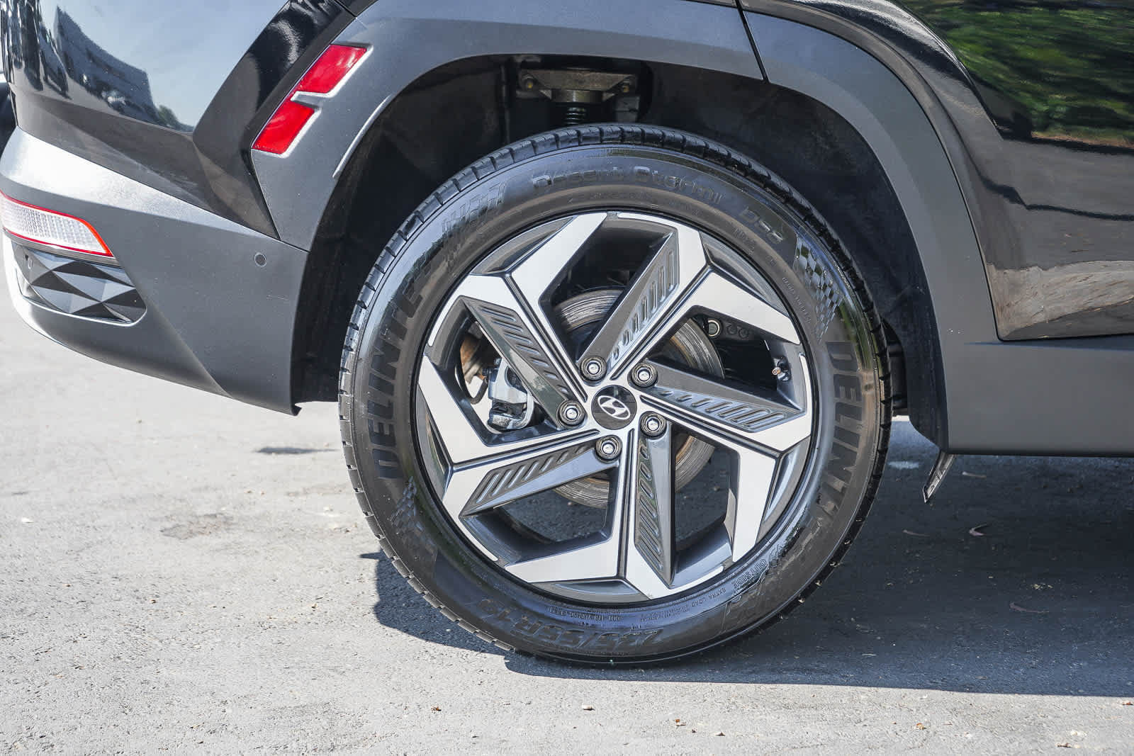 Used 2024 Hyundai Tucson Limited AWD/4WD image 8