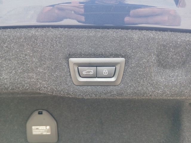 Certified 2026 BMW 530i w/ M Sport Package image 10