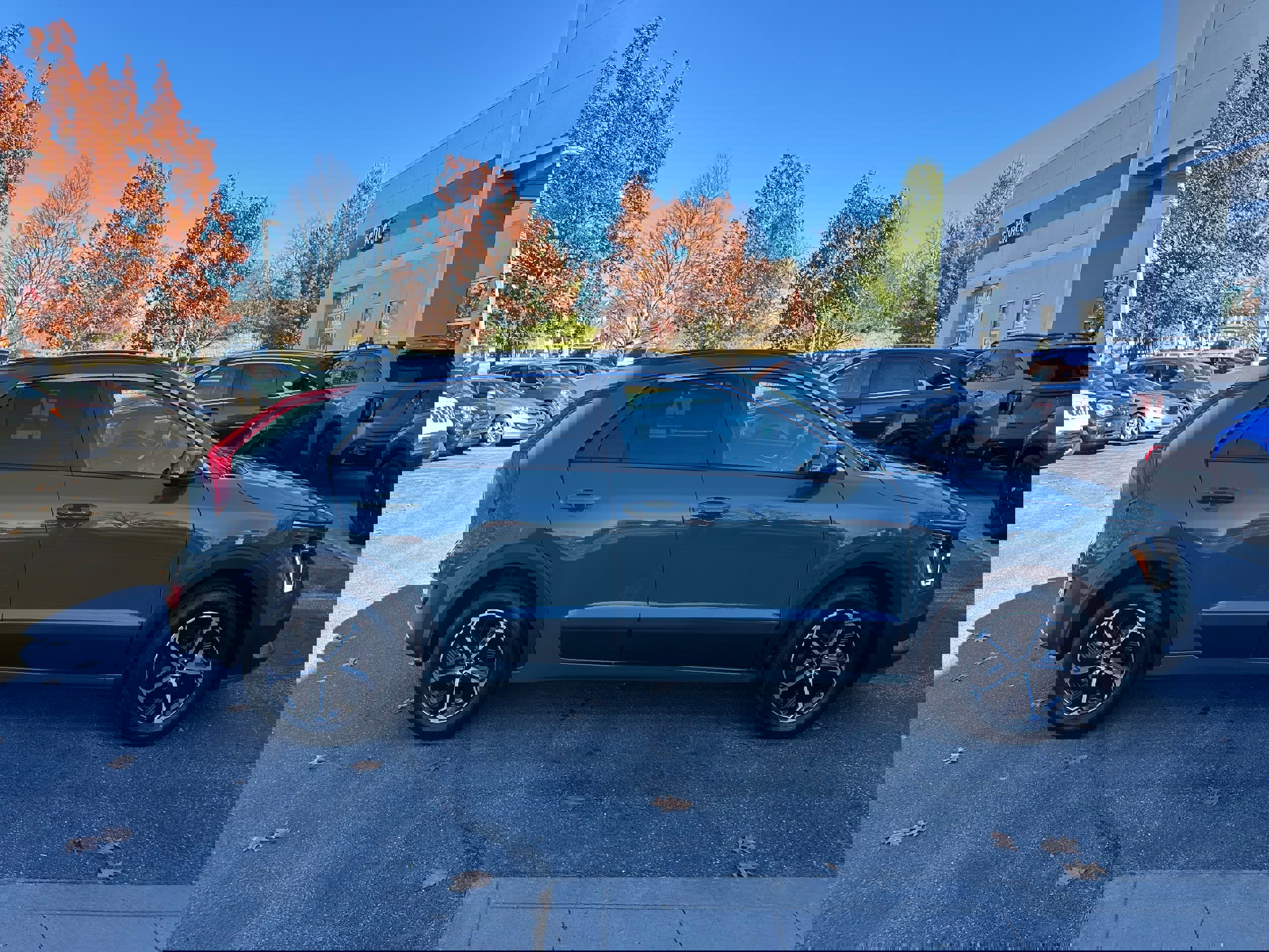 New 2026 Kia Niro EX image 4