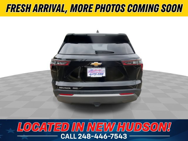 Used 2026 Chevrolet Equinox LT AWD/4WD image 9