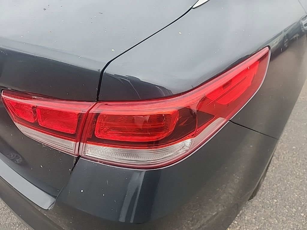 Used 2016 Kia Optima LX FWD image 14