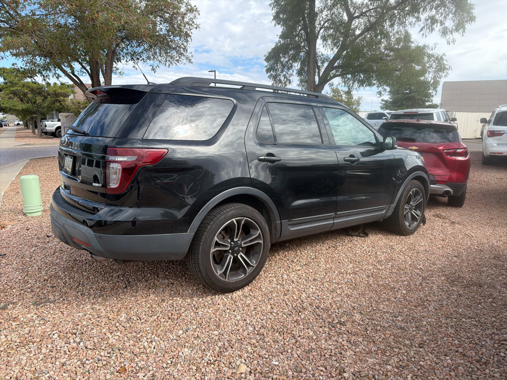 Used 2015 Ford Explorer Sport w/ Equipment Group 401A AWD/4WD image 3
