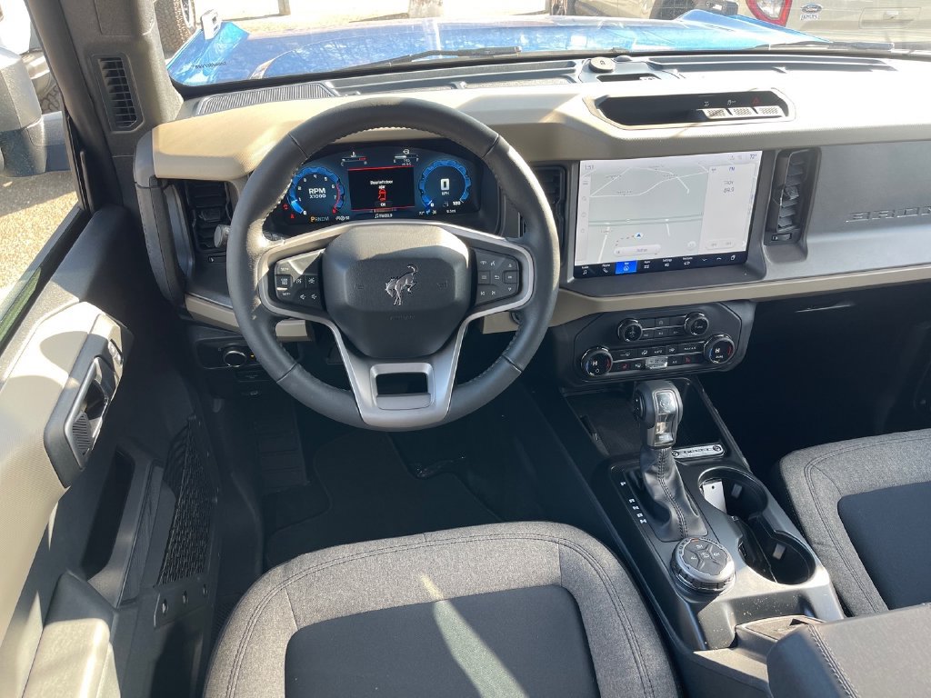New 2025 Ford Bronco Big Bend AWD/4WD image 3