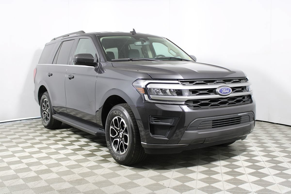 Used 2024 Ford Expedition XLT RWD image 42