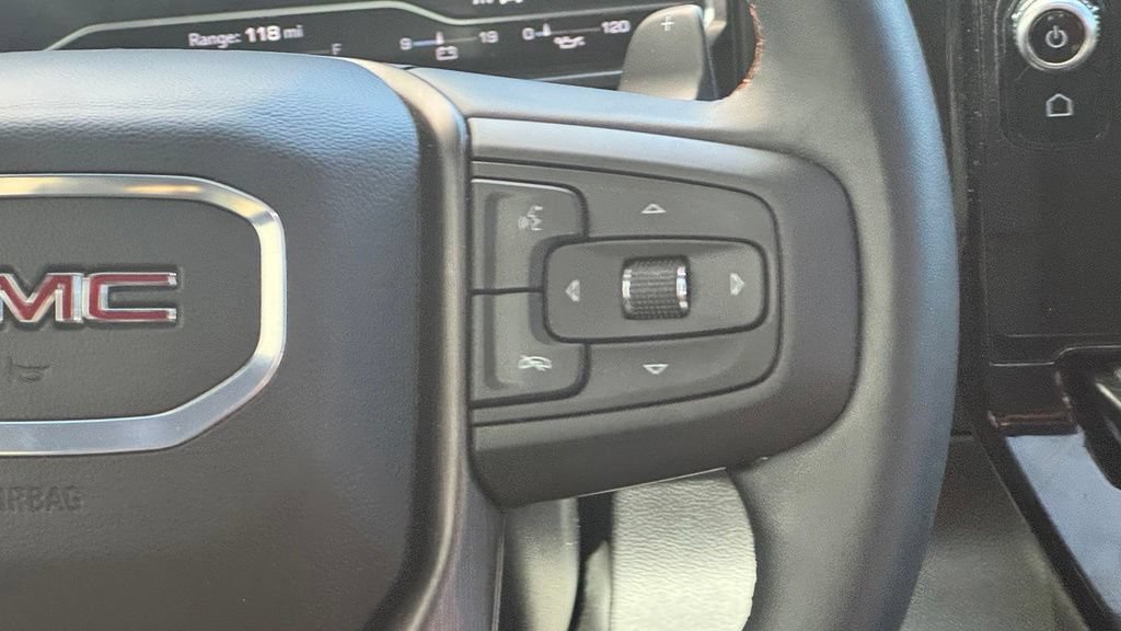 Used 2024 GMC Sierra 1500 AT4 w/ Technology Package AWD/4WD image 19
