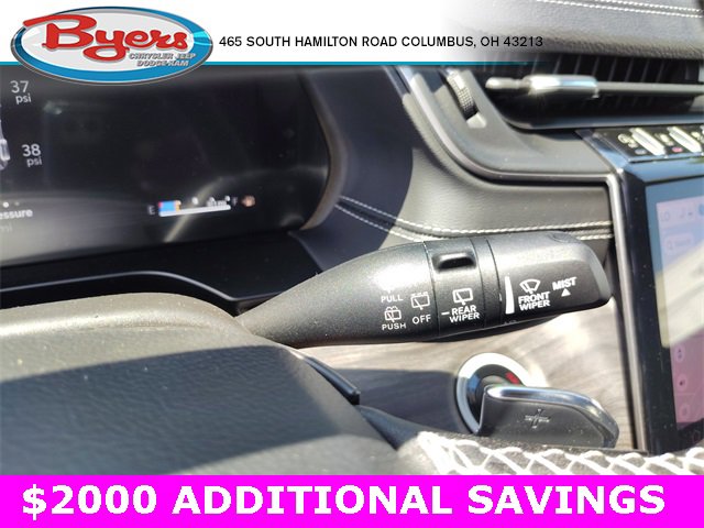 New 2025 Jeep Grand Cherokee Limited w/ Black Appearance Package image 22