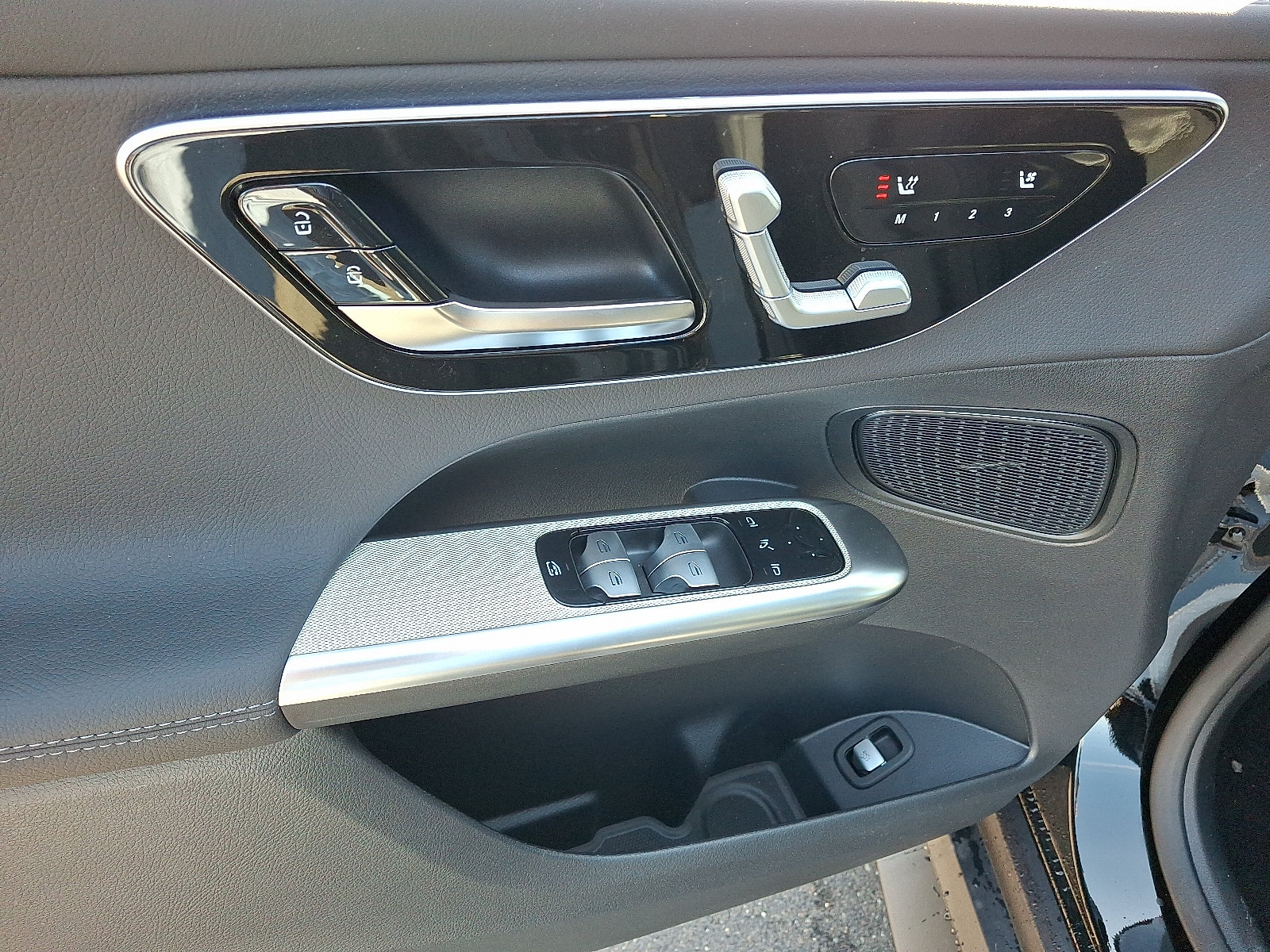 New 2026 Mercedes-Benz GLC 300 4MATIC image 10
