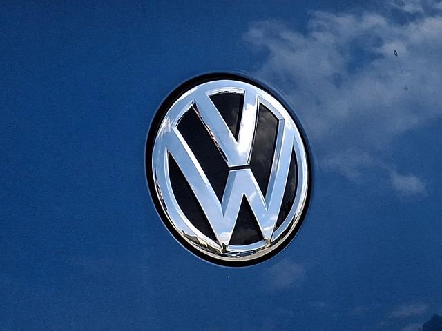 Used 2019 Volkswagen Beetle 2.0T S image 28