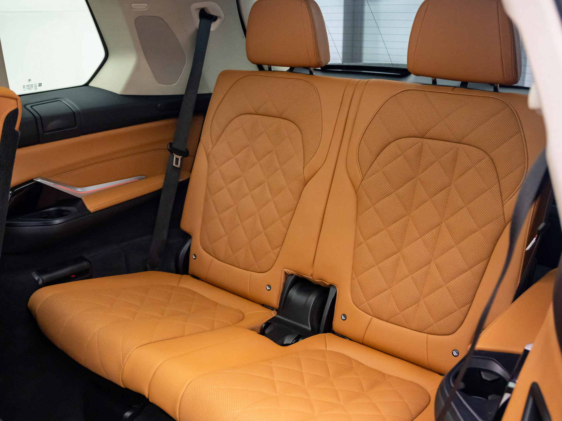 Certified 2025 BMW X7 xDrive40i AWD/4WD image 19