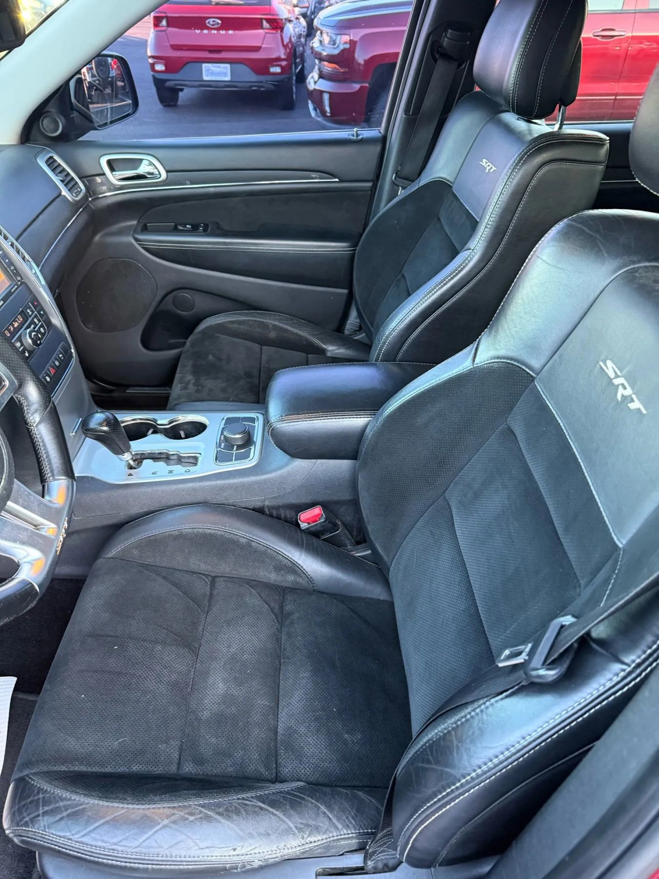 Used 2012 Jeep Grand Cherokee SRT8 w/ Luxury Group II AWD/4WD image 5