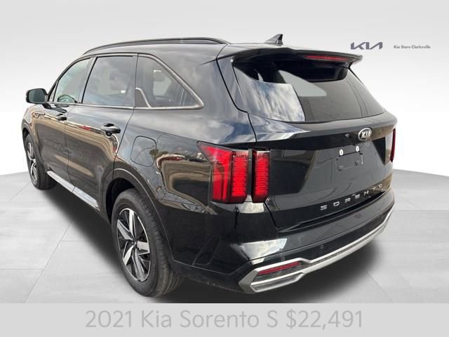 Certified 2021 Kia Sorento S w/ Panoramic Sunroof Package image 5