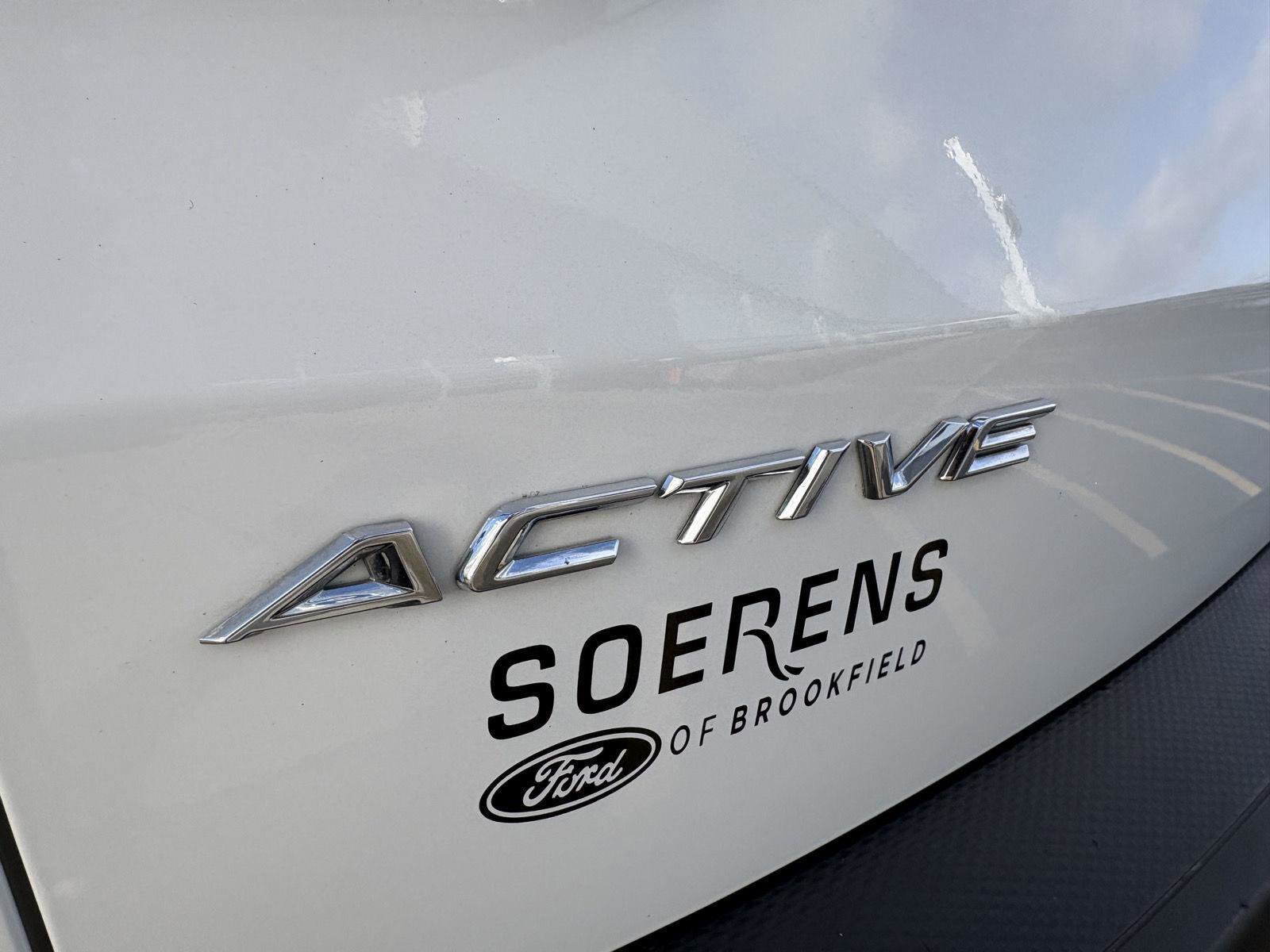 Used 2024 Ford Escape Active image 7