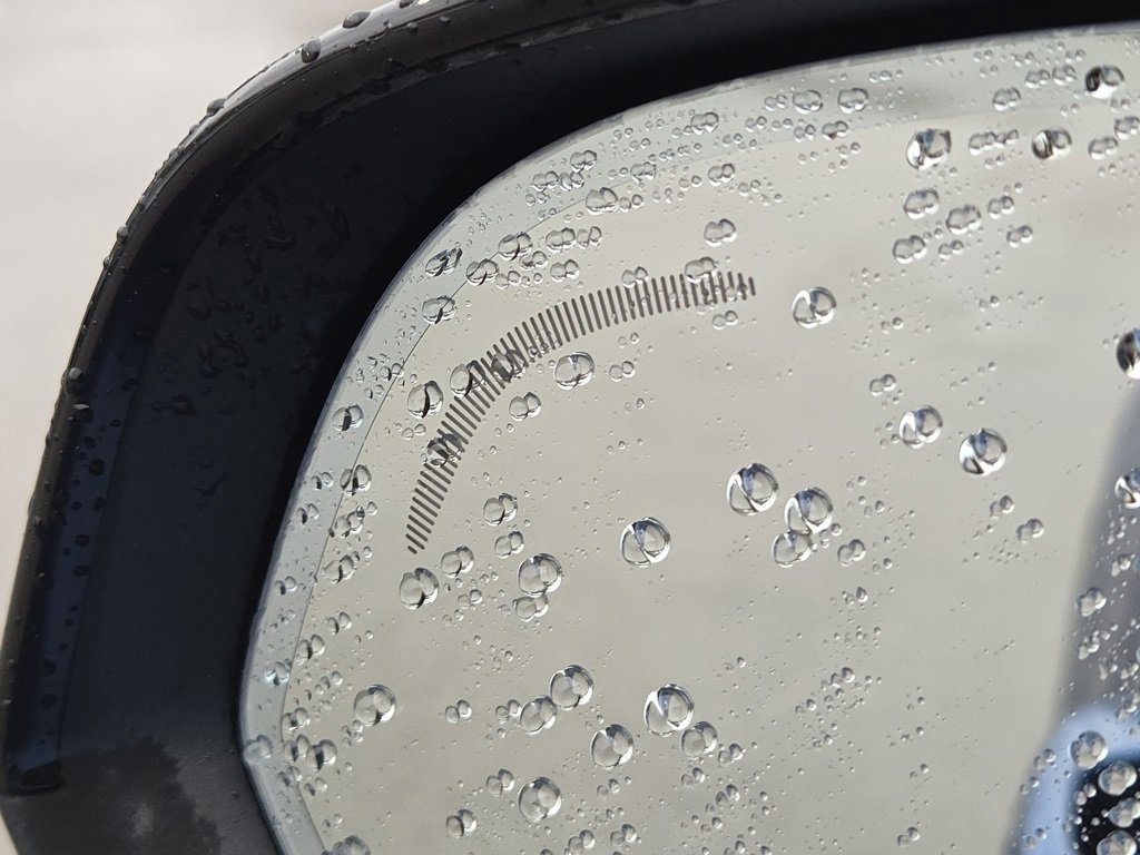 Used 2019 Volvo XC40 T5 R-Design image 22