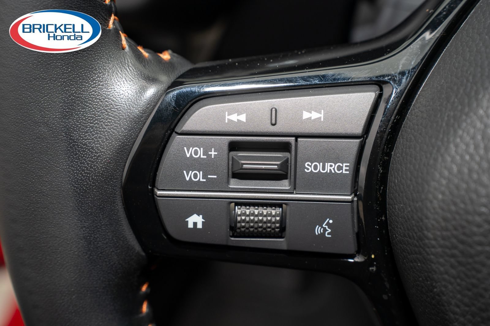 Certified 2025 Honda HR-V Sport image 31
