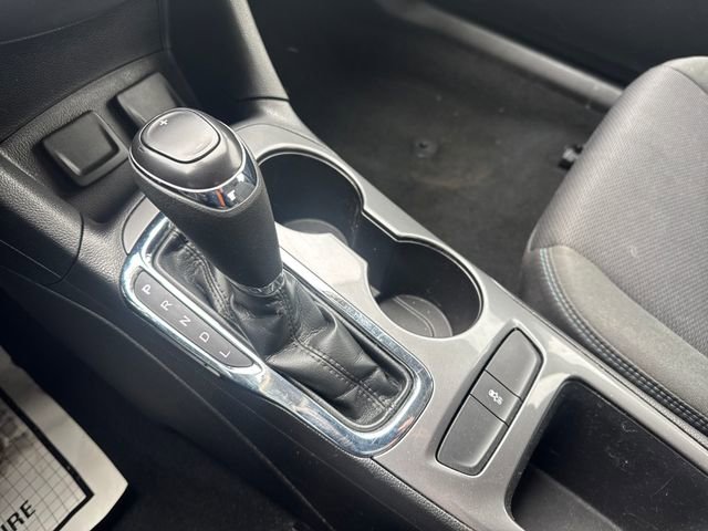Used 2017 Chevrolet Cruze LT image 21