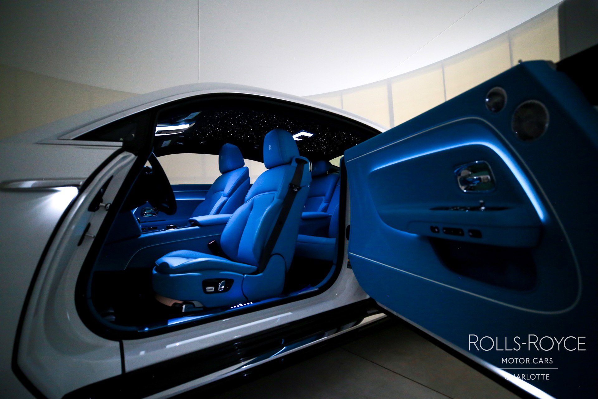New 2025 Rolls-Royce Spectre w/ Spectre Enhancement Package AWD/4WD image 12