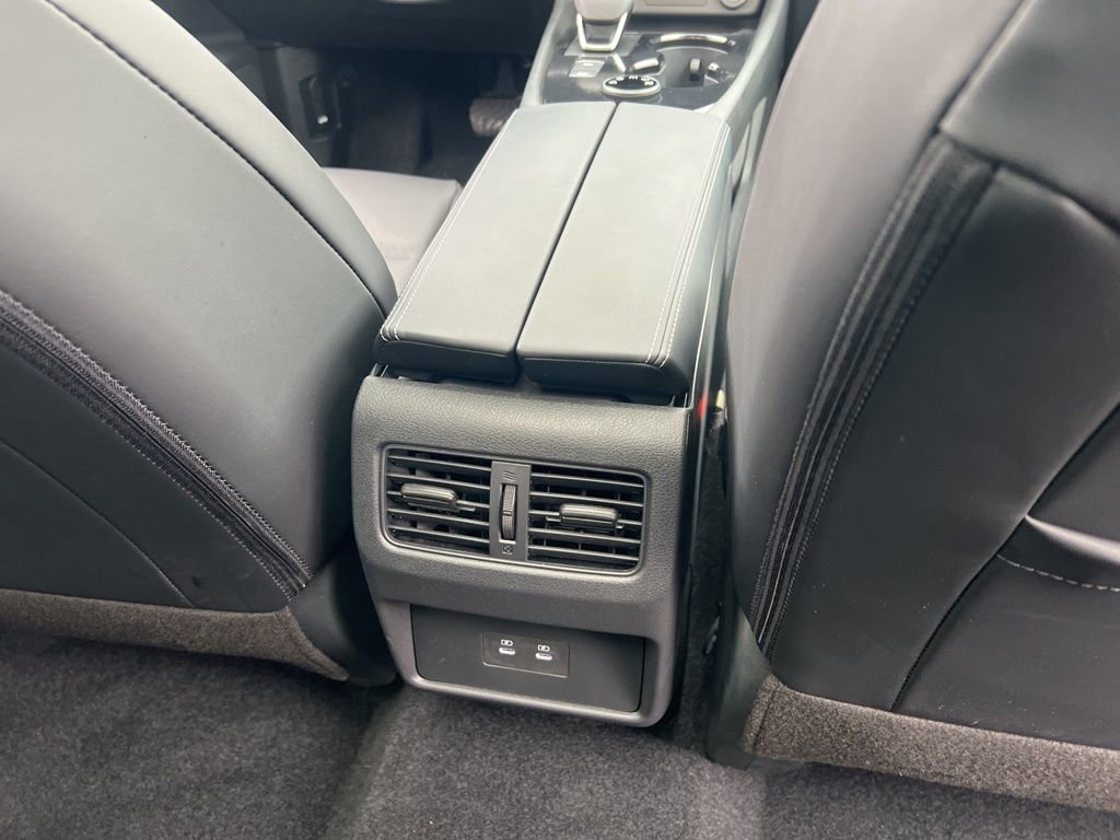 Certified 2026 Nissan Rogue SV w/ SV Premium Package image 21