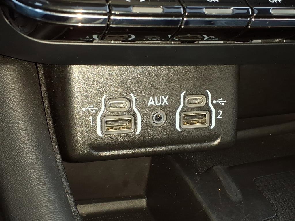 Used 2022 Dodge Durango Citadel image 28