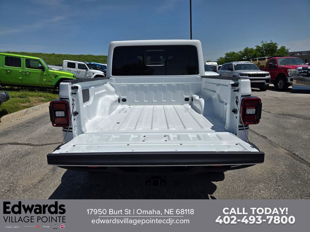 New 2026 Jeep Gladiator Rubicon AWD/4WD image 27