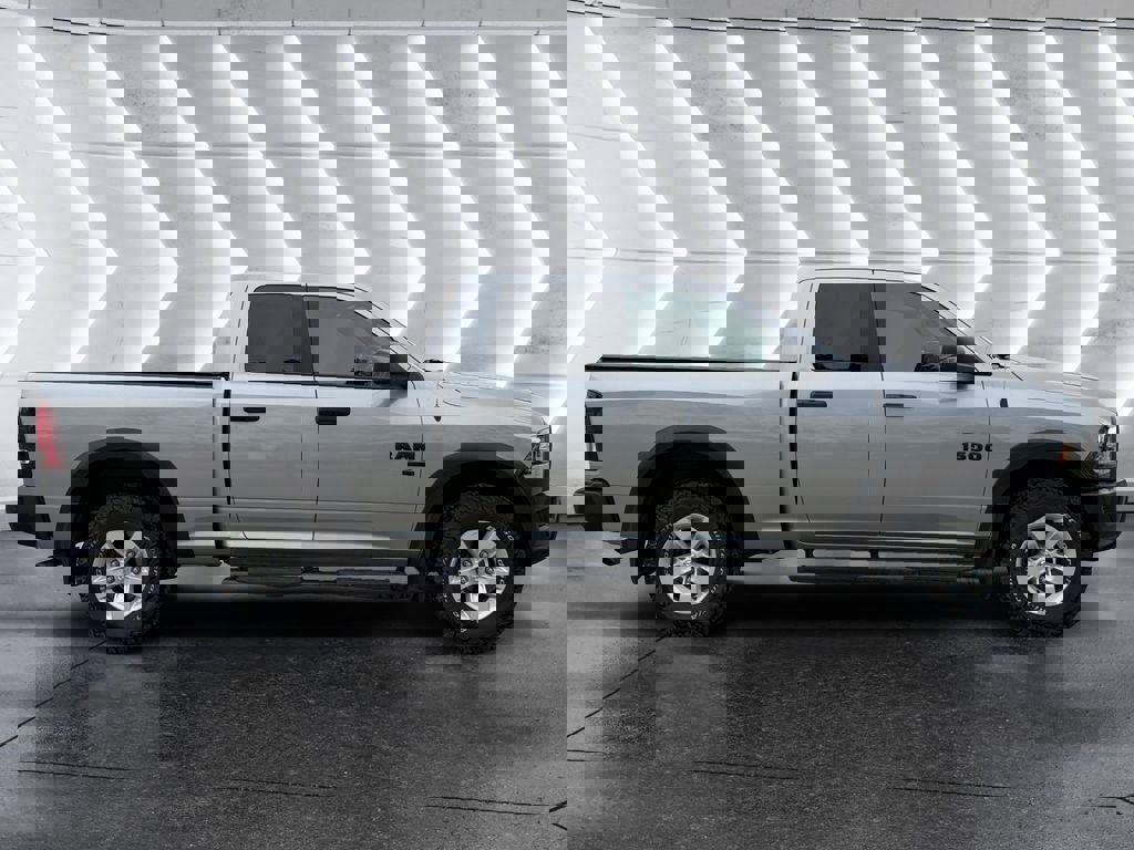 Used 2022 RAM 1500 Classic Warlock image 7