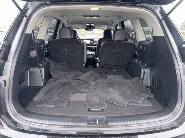 Used 2023 Kia Telluride S image 8