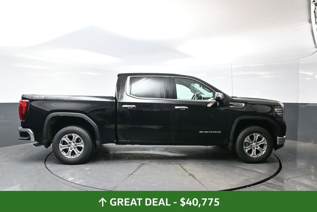 Used 2025 GMC Sierra 1500 SLT image 4