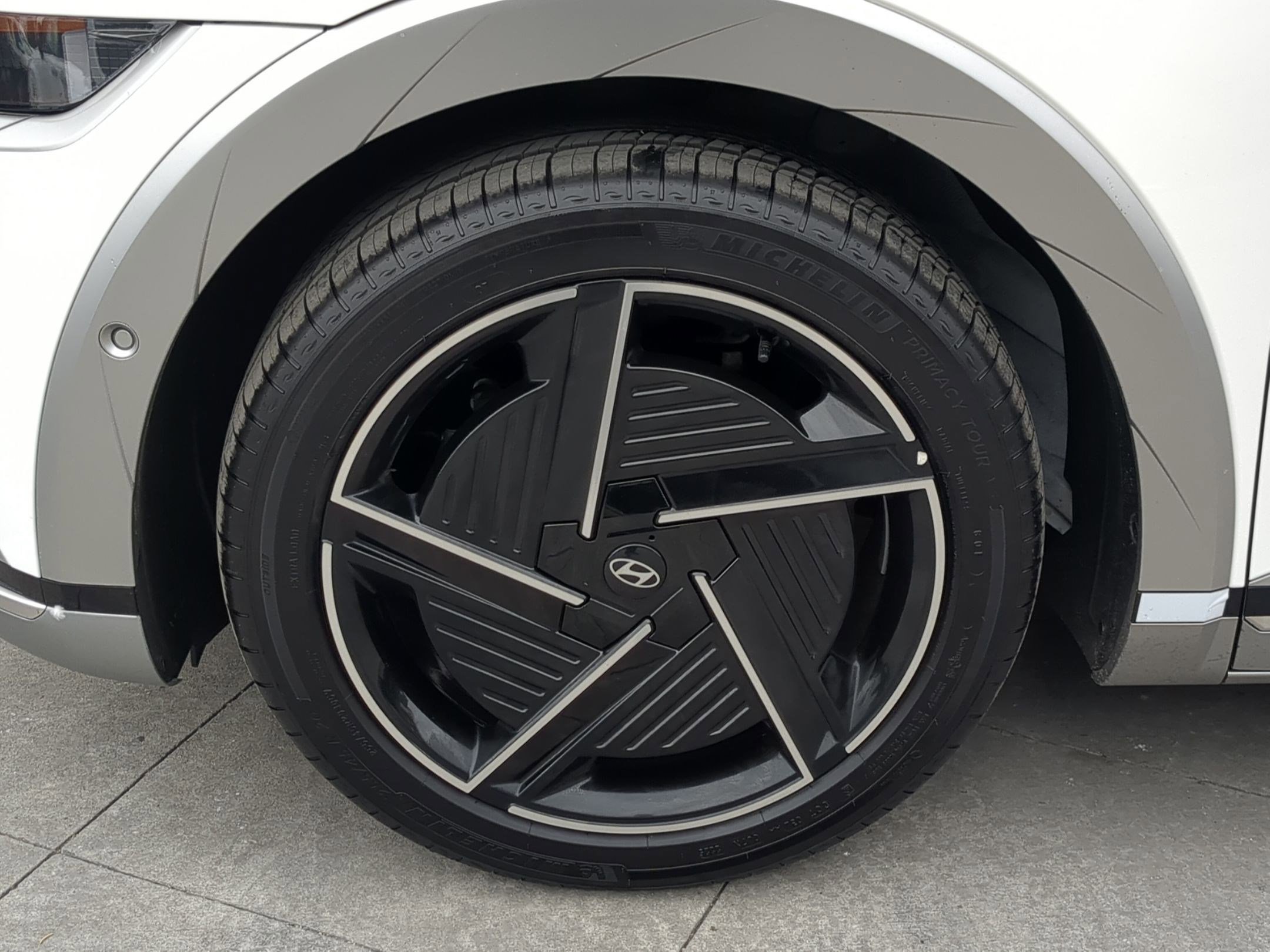 Certified 2026 Hyundai Ioniq 5 Limited image 13