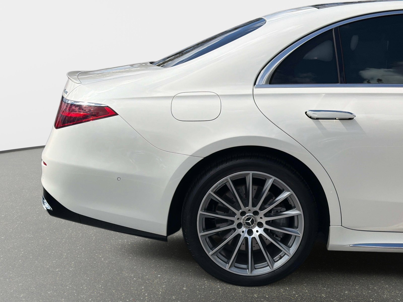 Used 2022 Mercedes-Benz S 580 4MATIC Sedan image 18
