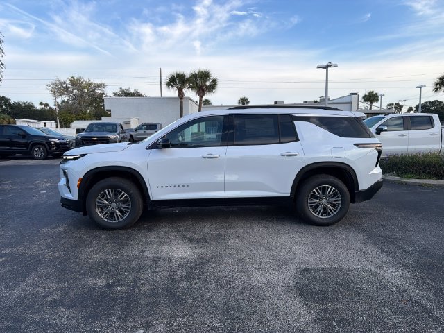 New 2027 Chevrolet Traverse LT w/ Driver Confidence Package FWD image 5