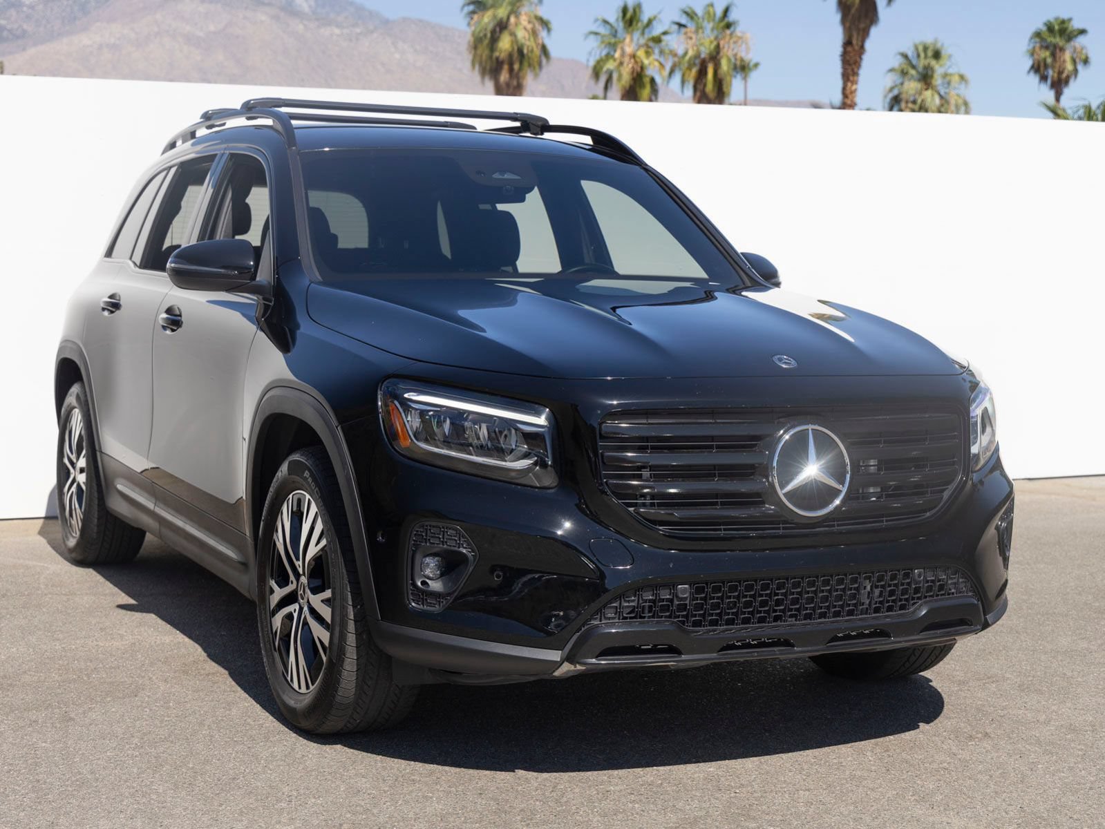 Used 2025 Mercedes-Benz GLB 250 video 2