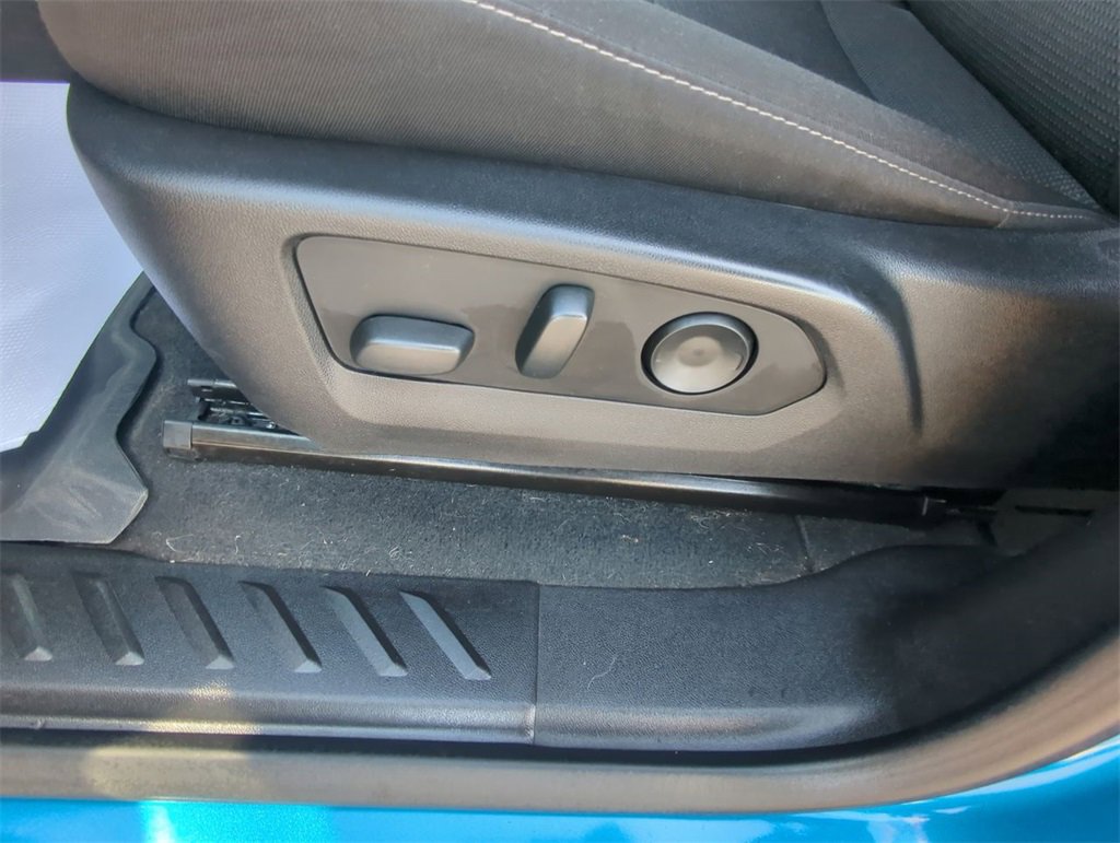 Used 2024 Chevrolet Colorado LT w/ LT Convenience Package II image 12