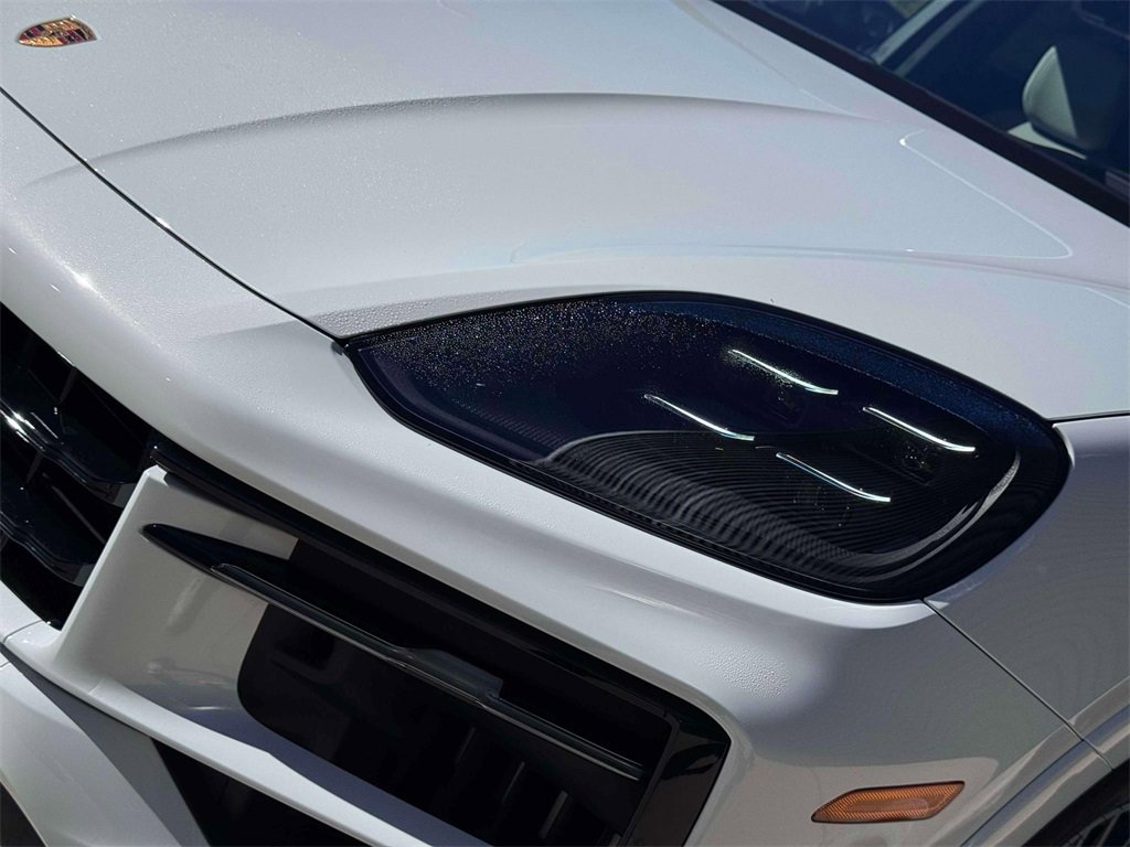 New 2026 Porsche Cayenne GTS image 8
