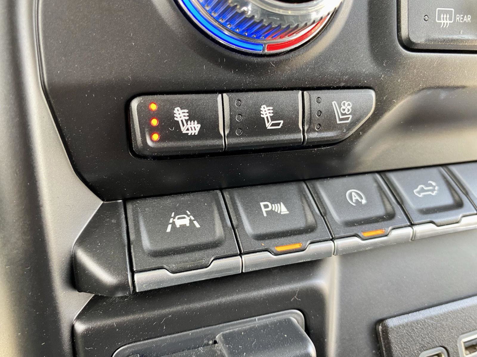 Used 2020 GMC Sierra 1500 SLT w/ SLT Premium Plus Package image 4