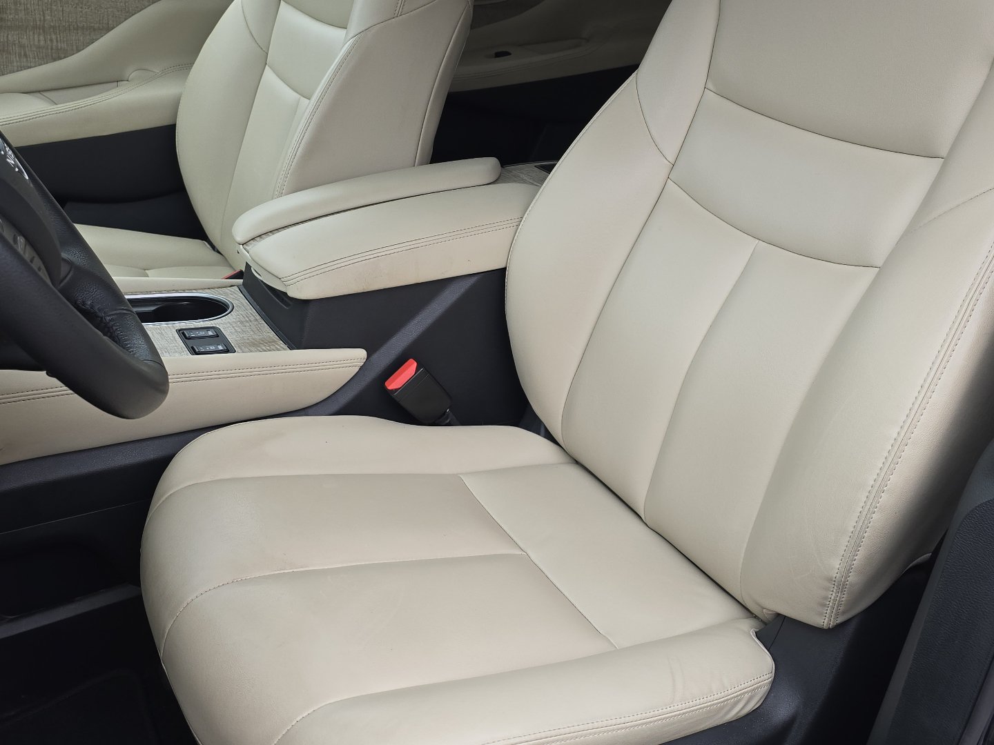 Used 2024 Nissan Murano SV AWD/4WD image 25