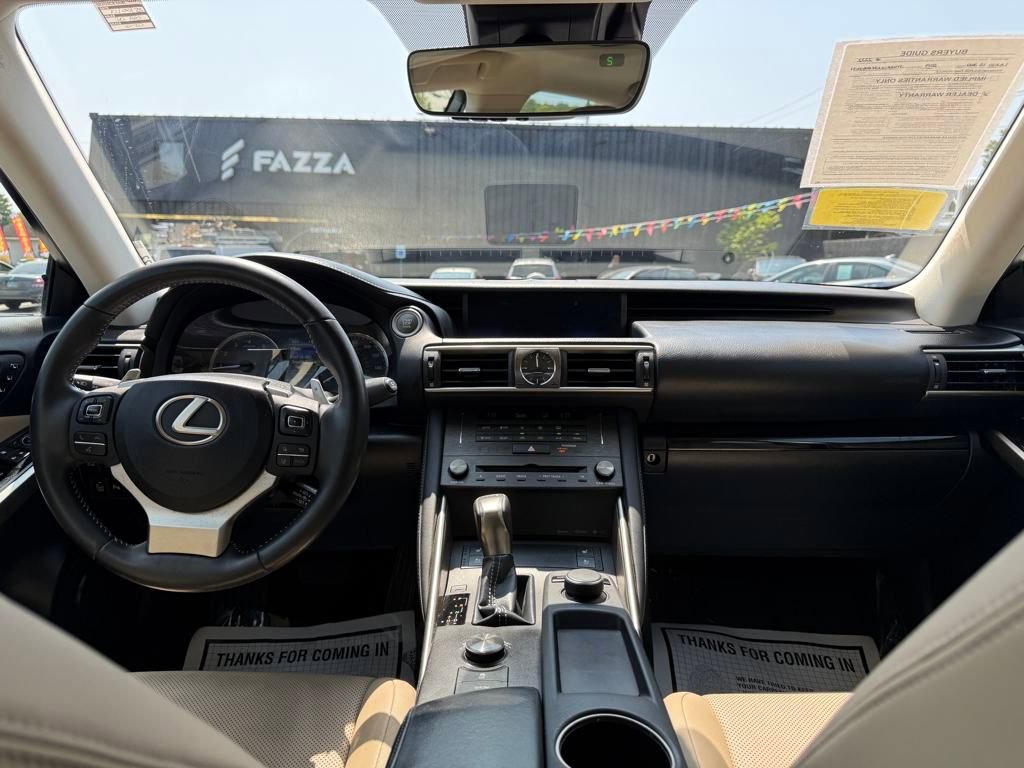 Used 2019 Lexus IS 300 w/ Premium Package RWD image 18