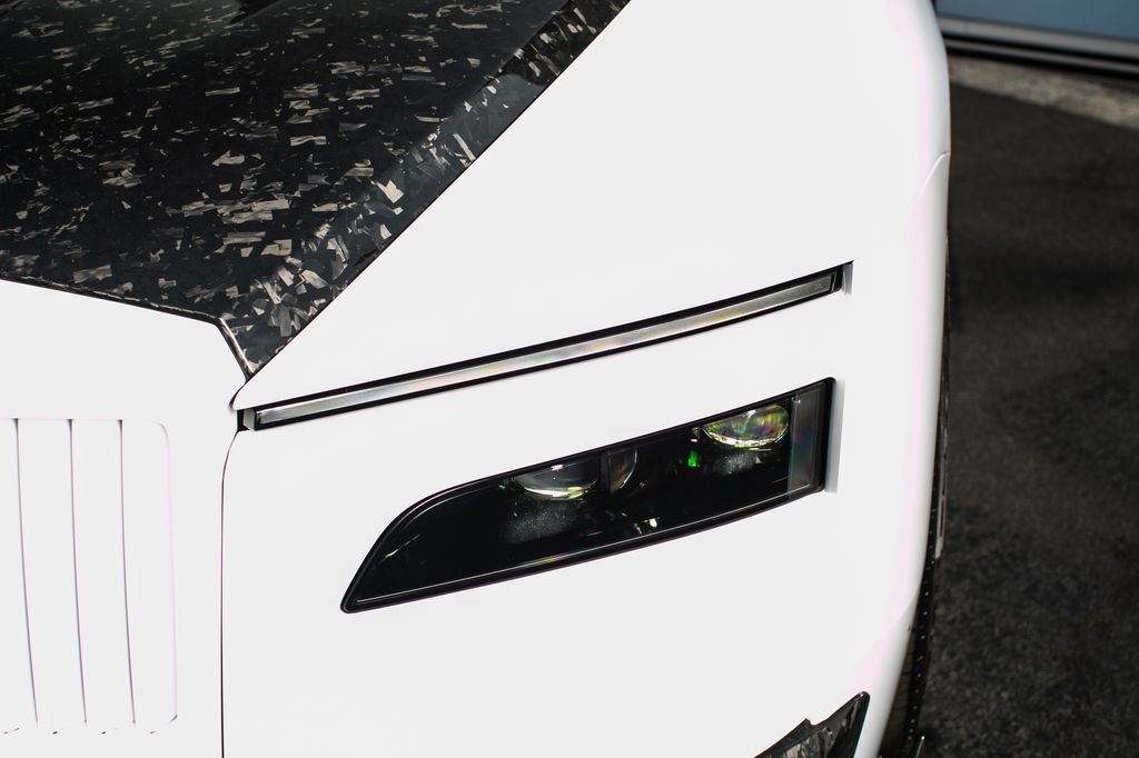 Used 2024 Rolls-Royce Spectre w/ Spectre Launch Package image 5