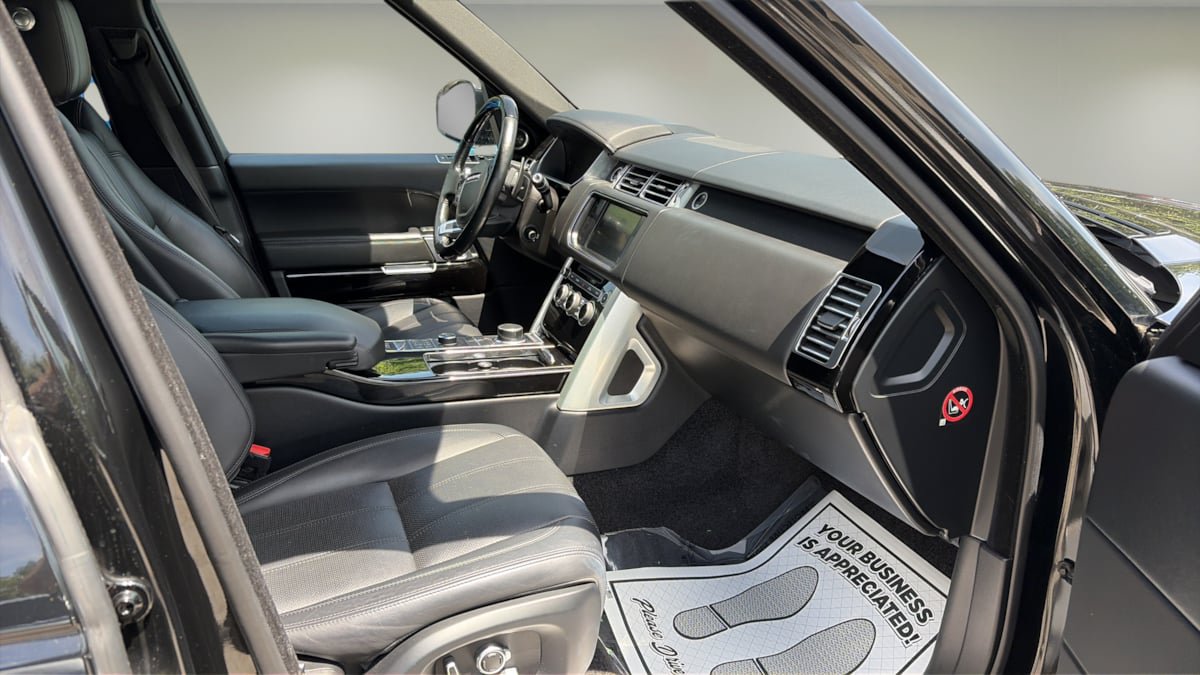 Used 2016 Land Rover Range Rover Supercharged AWD/4WD image 9