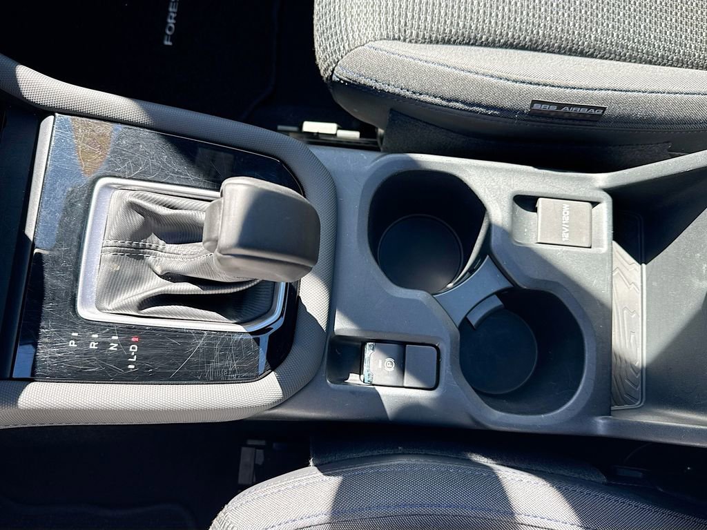 Used 2025 Subaru Forester Premium image 24