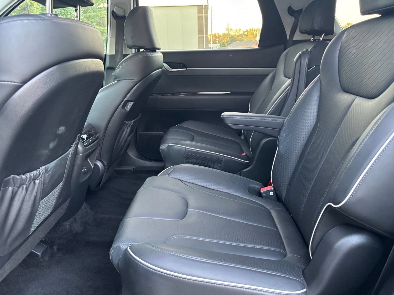 Used 2025 Hyundai Palisade SEL FWD image 26