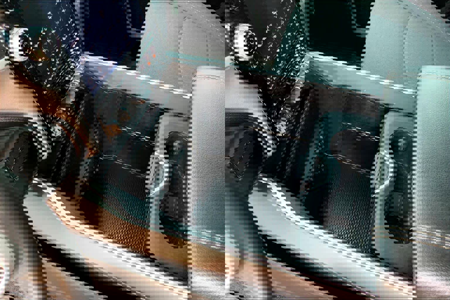 Used 2024 RAM 3500 Big Horn w/ Night Edition image 17