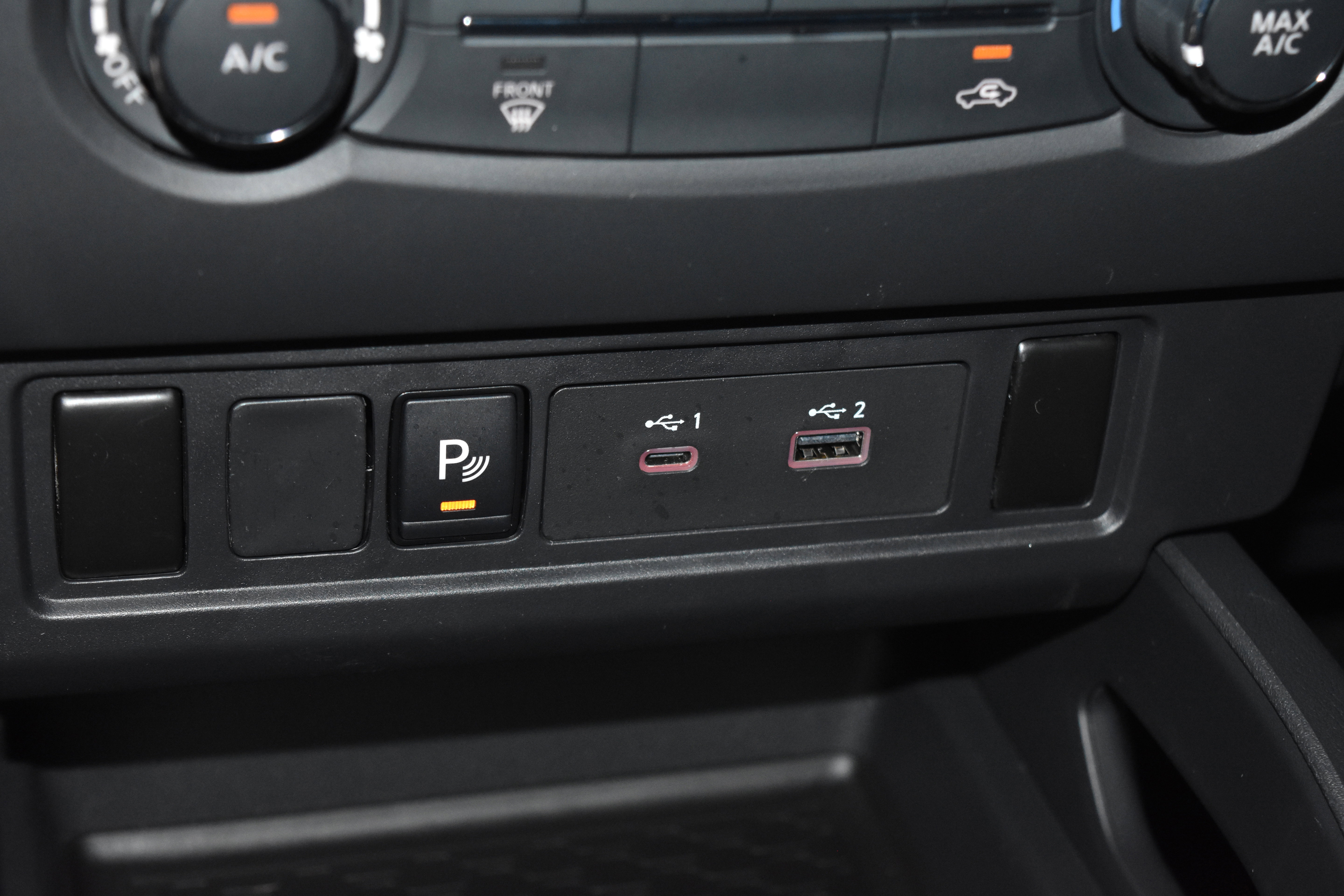 New 2026 Nissan Frontier SV w/ Tow Package image 12