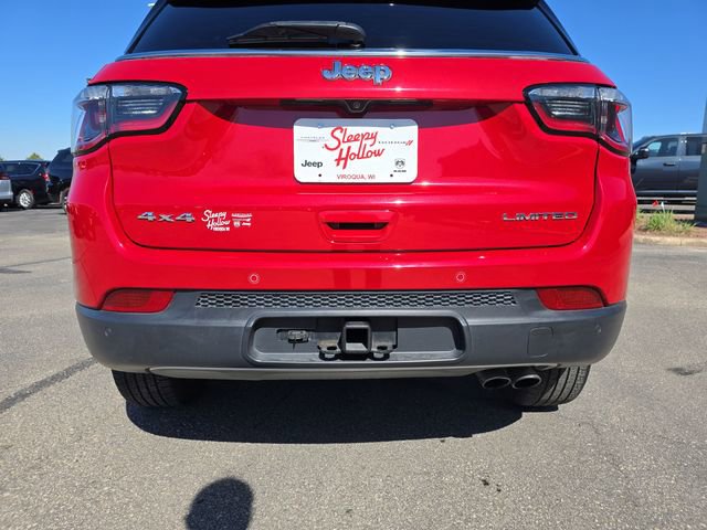 Used 2018 Jeep Compass Limited w/ Navigation Group AWD/4WD image 16