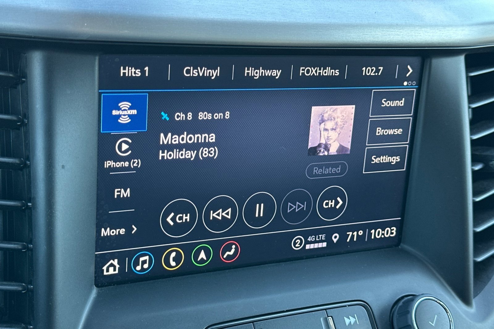 Used 2023 GMC Acadia SLT image 59