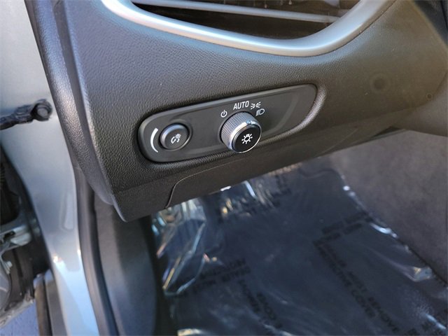 Used 2023 Chevrolet Malibu LT image 20