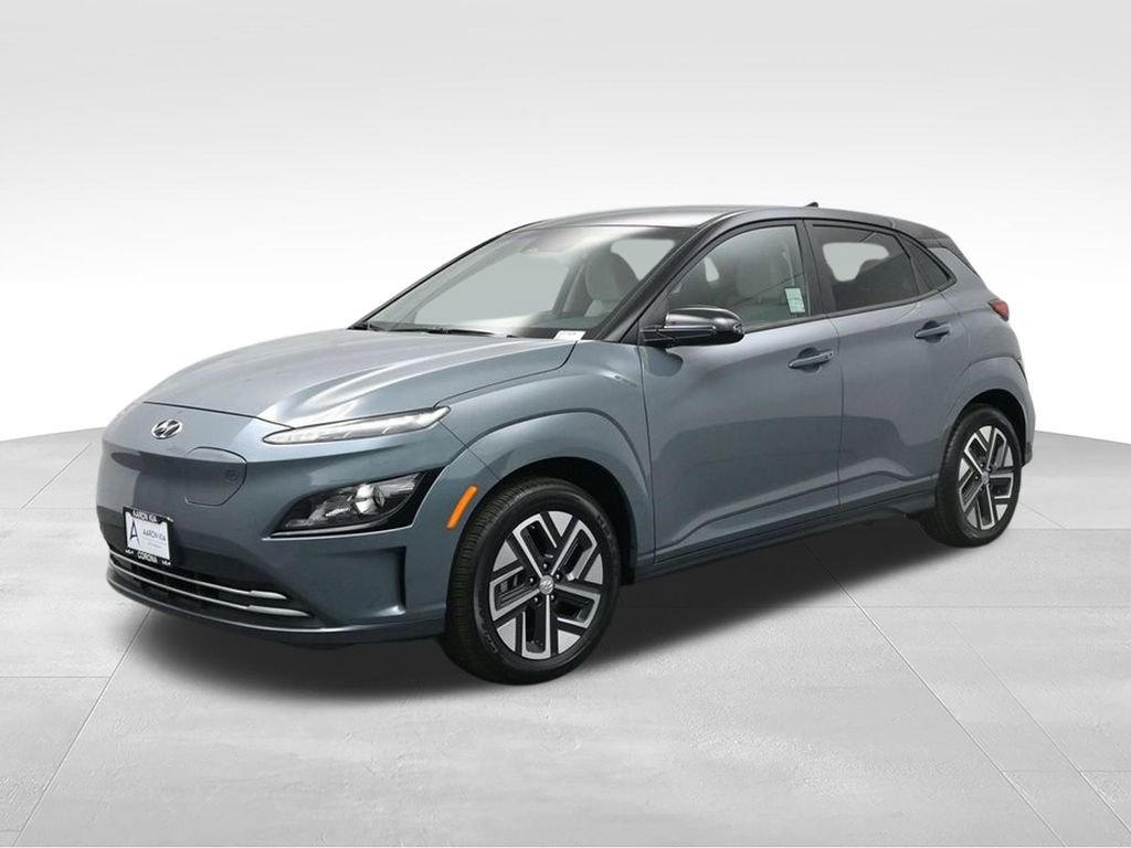 Used 2023 Hyundai Kona SE w/ Cargo Package FWD image 1