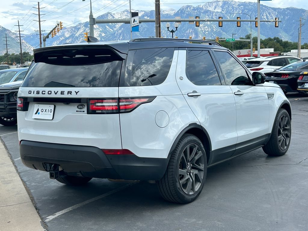 Used 2020 Land Rover Discovery HSE Luxury AWD/4WD image 4