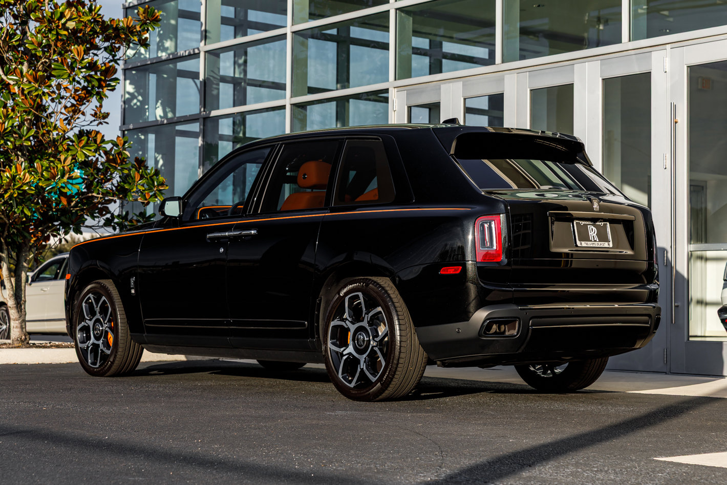 Certified 2024 Rolls-Royce Cullinan Black Badge w/ Driver's Package image 7